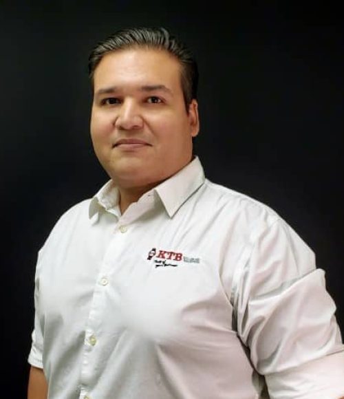 Representante profesional de KTB Europe, proveedor líder de MRO especializado en servicios de adquisición de MRO industrial, piezas de automatización y soluciones para la cadena de suministro en Europa y fuera de ella.